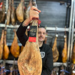 Jamón 50% ibérico de bellota de Tomás González de 7 a 8Kg